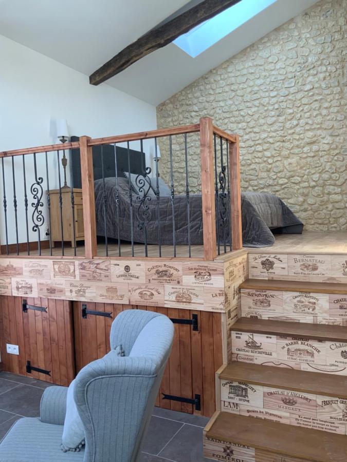 Les Ombrieres Bed & Breakfast Porcheresse Exterior photo